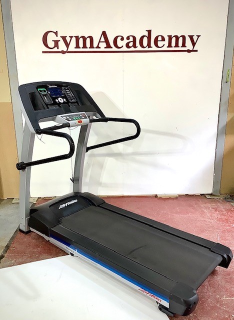 Life Fitness Fi Smart Treadmill