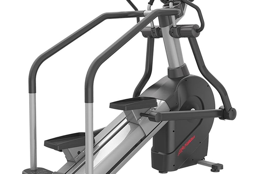 LIFE FITNESS SUMMIT TRAINER (CLUB SERIES)